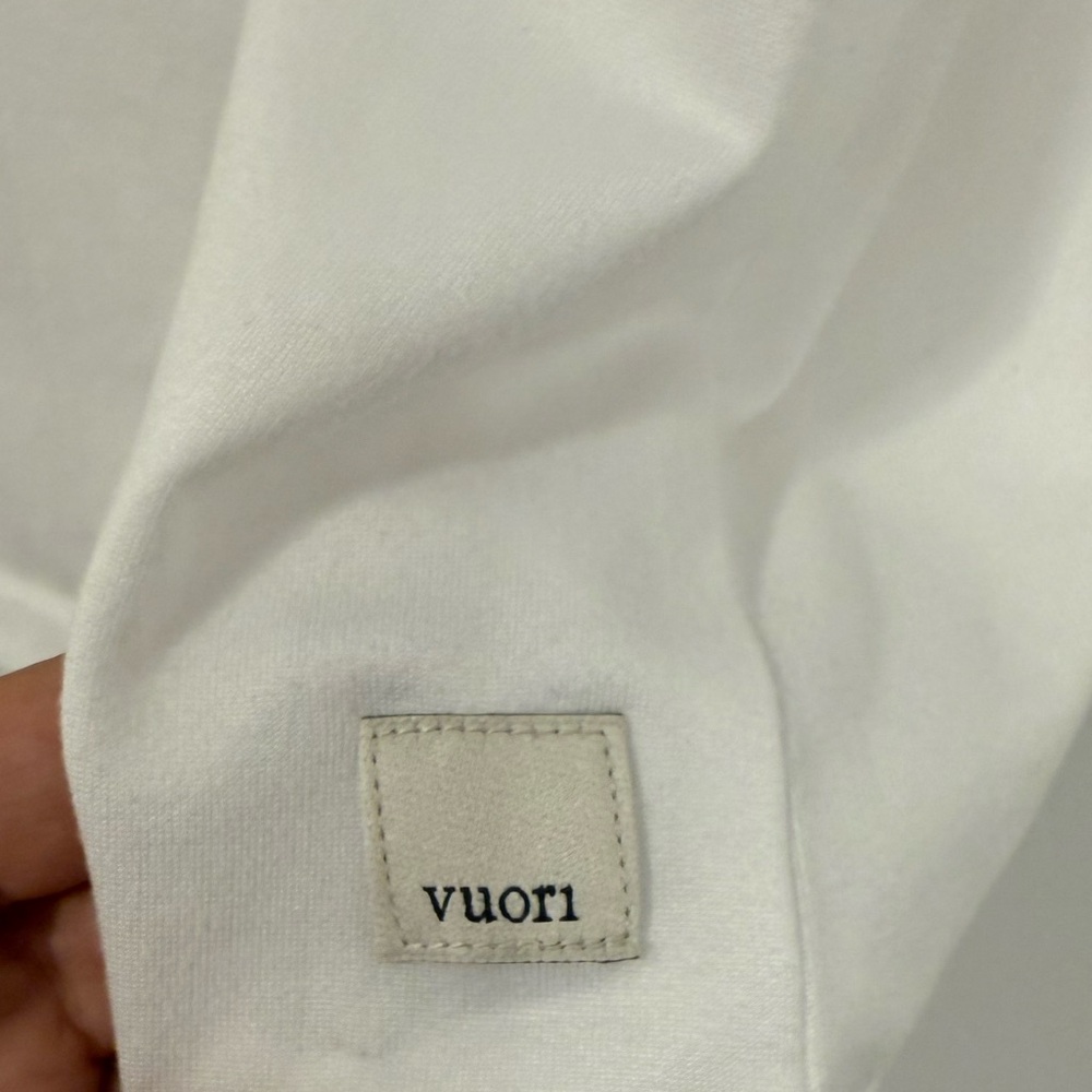 Vuori Energy Tank Top White L - Picture 10 of 10